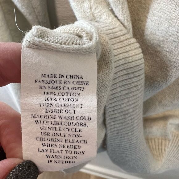 AMERICAN EAGLE OUTFITTERS MENS V NECK SWEATER SIZE MEDIUM - Picture 5 of 5